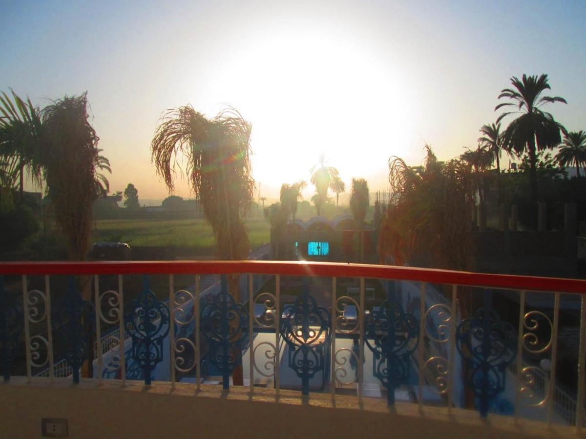 Moon Valley Apartments Luxor Bagian luar foto